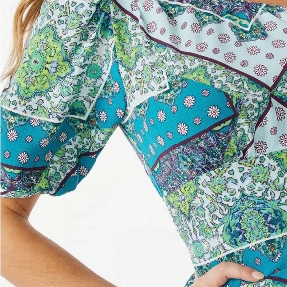 Sofia by Sofia Vergara Green and Blue One-Shoulder Blouse - Picture 2 of 5